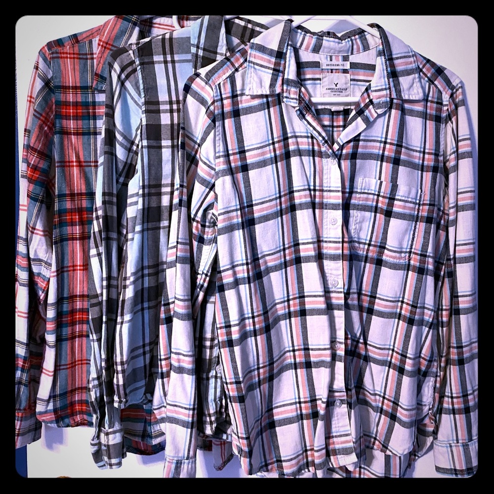 Flannel shirts X3!! Get them for fall!! 🖤🧡💙